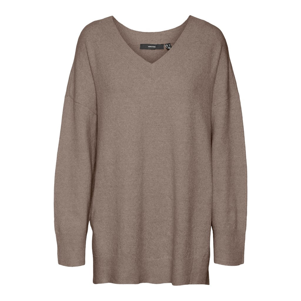 Vero Moda Doffy V Neck Sweater in Brown Lentil
