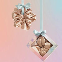 Kitsch Holiday Holiday Cloud 9 Satin Pillow Scrunchie Champagne