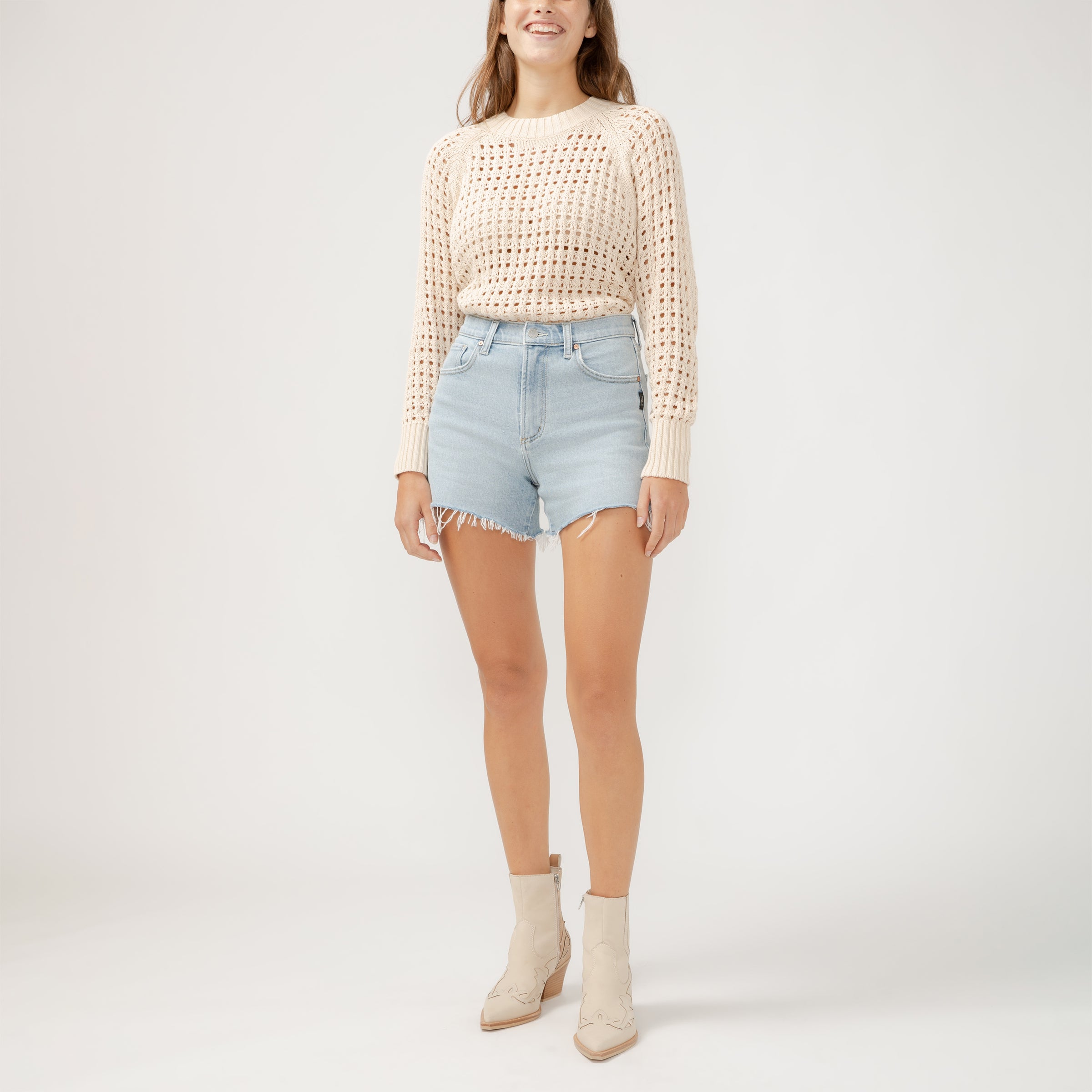 Silver Jeans Sure Thing Short Indigo