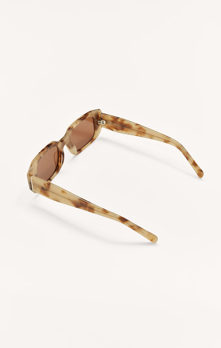Z Supply Off Duty Sunglasses in Blonde Tortoise